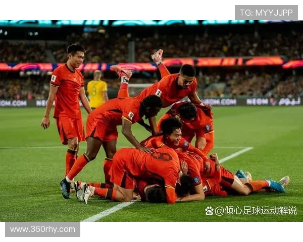 中国男足连胜创近年最佳开局年轻球员爆发引燃全国足球热情 中国男足连胜创近年最佳开局年轻球员爆发引燃全国足球热情