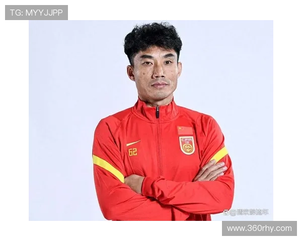 中国足球迎来新帅 本土教练接任国家队主教练职务开启全新征程 中国足球迎来新帅 本土教练接任国家队主教练职务开启全新征程