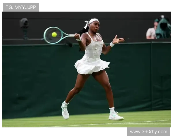 世界网球巨星纷纷亮相巴黎赛场 谁能在法网再度封王 世界网球巨星纷纷亮相巴黎赛场 谁能在法网再度封王