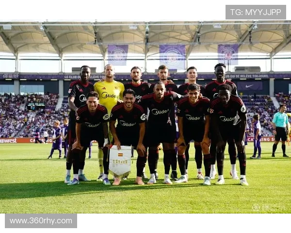 塞维利亚俱乐部辉煌历程与西甲赛场崛起之路全面解析