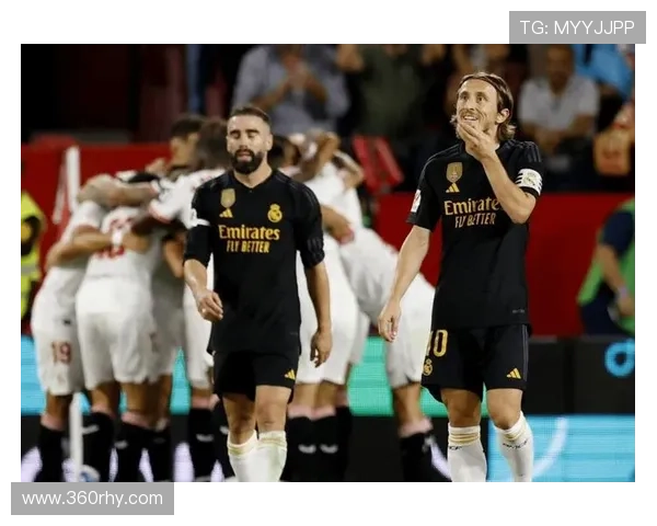 西甲最新比分战报：皇马巴萨各自夺胜 赛季竞争愈加激烈