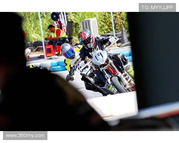 摩托GP赛事最新动态 争冠形势愈加激烈 各队调整战略迎接挑战 摩托GP赛事最新动态 争冠形势愈加激烈 各队调整战略迎接挑战