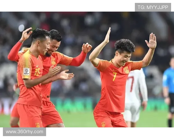 中国男篮世界杯预选赛迎战强敌，赛场表现引发球迷热议